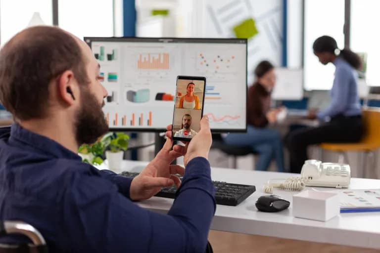 Assurance pour les startups technologiques : Pourquoi et comment bien se couvrir ?